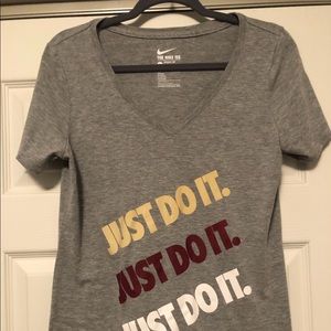 Nike T-shirt